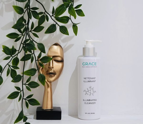 Cleanser Illuminating